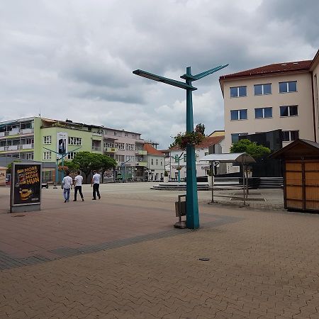 Roses Apartment Bihac Exterior photo